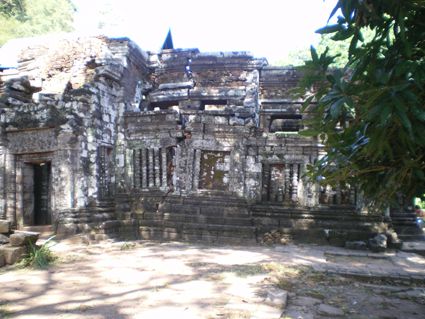 Deux journées sur les rives de Champassak, pour parcourir l'un des plus anciens temples encore visible, datant de la période d'Ankor...