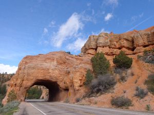 les deux tunnels de Red Canyon