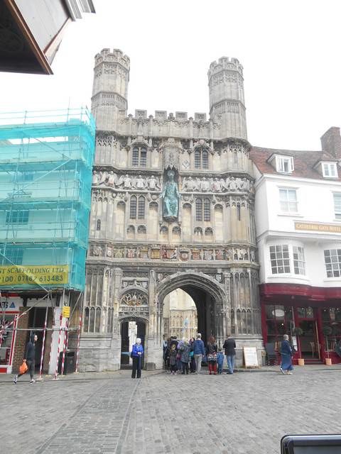 Album - sortie en Angleterre :Canterbury