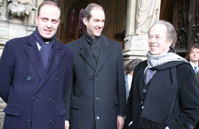Actualité royaliste, nos princes et l'Europe (Juin 2009).