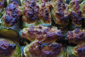 Courgettes farcies au basilic