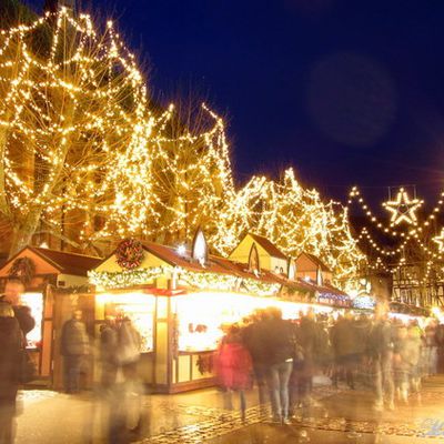 Au temps des marchés de Noël : Place des Dominicains