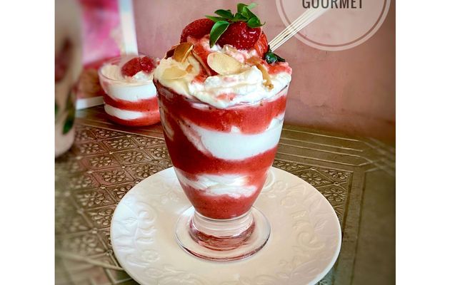 Mousse au mascarpone & purée de fraises
