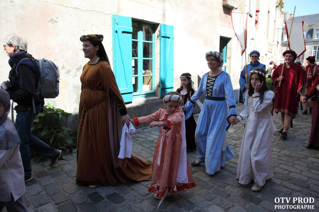 Photos de la fete medievale de guerande.ville de guerande. sel de guerande.