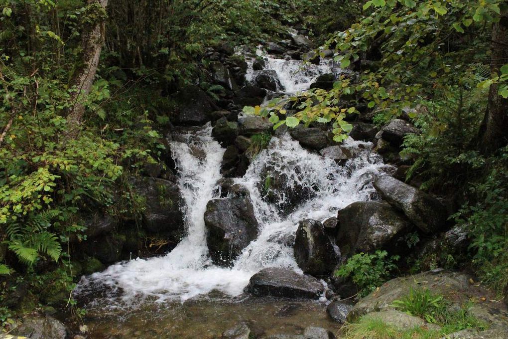 Un peu plus bas, la cascade d'enfer n'était heureusement plus dans les nuages