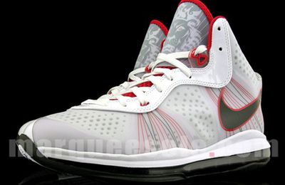 Chaussures Nike "LeBron VIII"