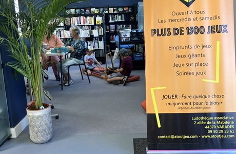 La bonne pioche : les soirées jeux en bibliothèque !