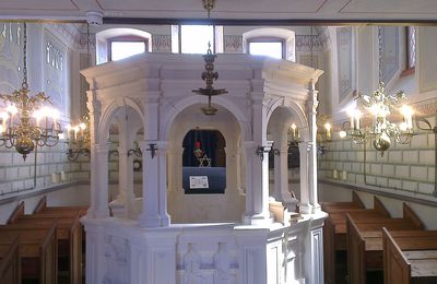 Veitshöchheimer Synagoge in neuem Licht – über 87 Prozent Energieeinsparung dank LED-Technik