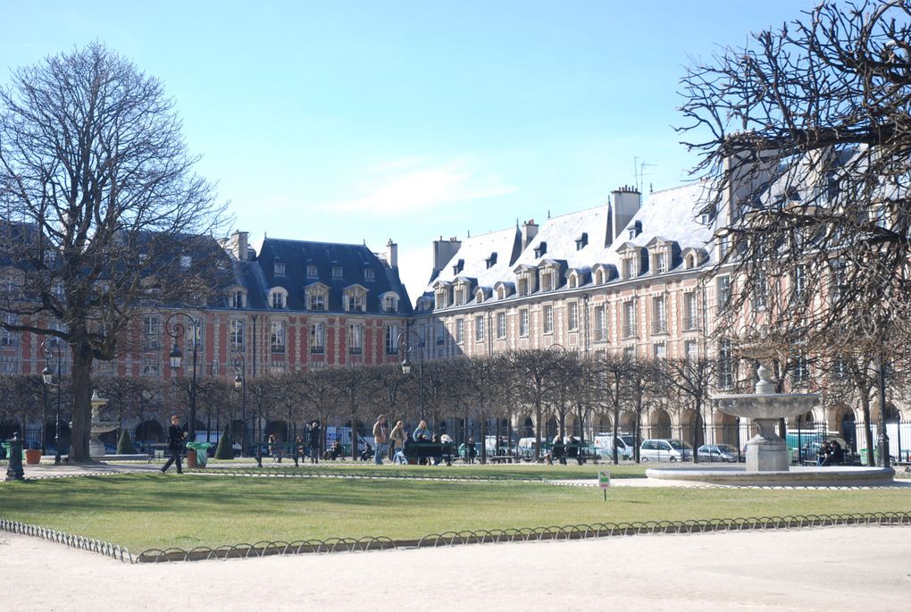 Paris, le quartier du Marais, l'île Saint-Louis et l'île de la Cité en mars 2010.