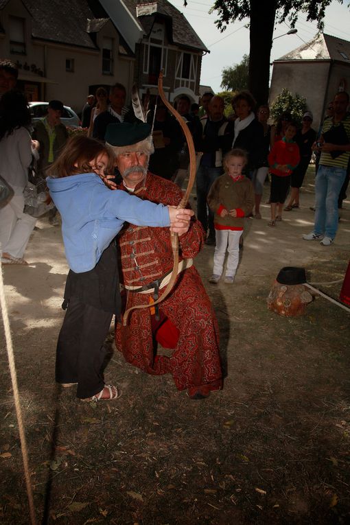 Fête Médiévale de Guerande 2011  fete medievale de guerande spectacle et défilé