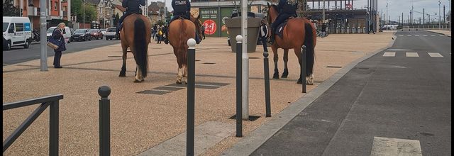 La cavalerie à la gare de Juvisy