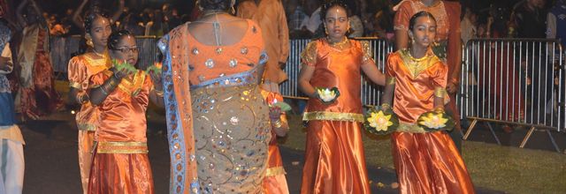 Dipavali 2012 (les oranges dansent)