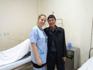 L'hôpital et une photo avec le patient "Chouchou"!!