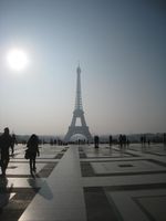 La Tour Eiffel, au soleil de Mars