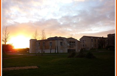 Hopital local.Chatillon sur Indre.Couleur et sépia.2