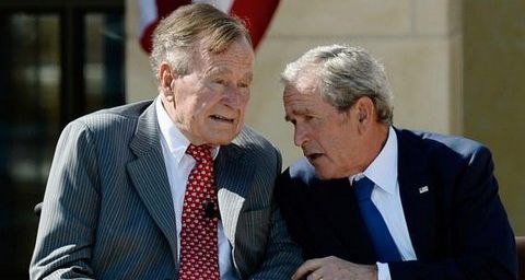 George Bush Sénior réalise une étonnante déclaration sur les ovnis et extraterrestres