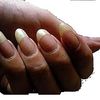 POUR AVOIR DES ONGLES BLANCS ET DURS NATURELLEMENT