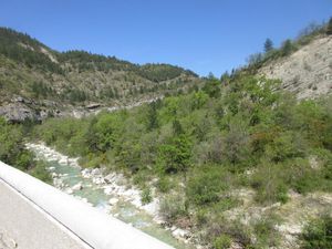 Quelle joyau cette vallée de la Roanne, nous sommes d'avis qu'elle est encore plus belle que celle de la Méouge, plus variée.