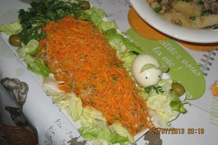 salade macédoine sous forme de carotte