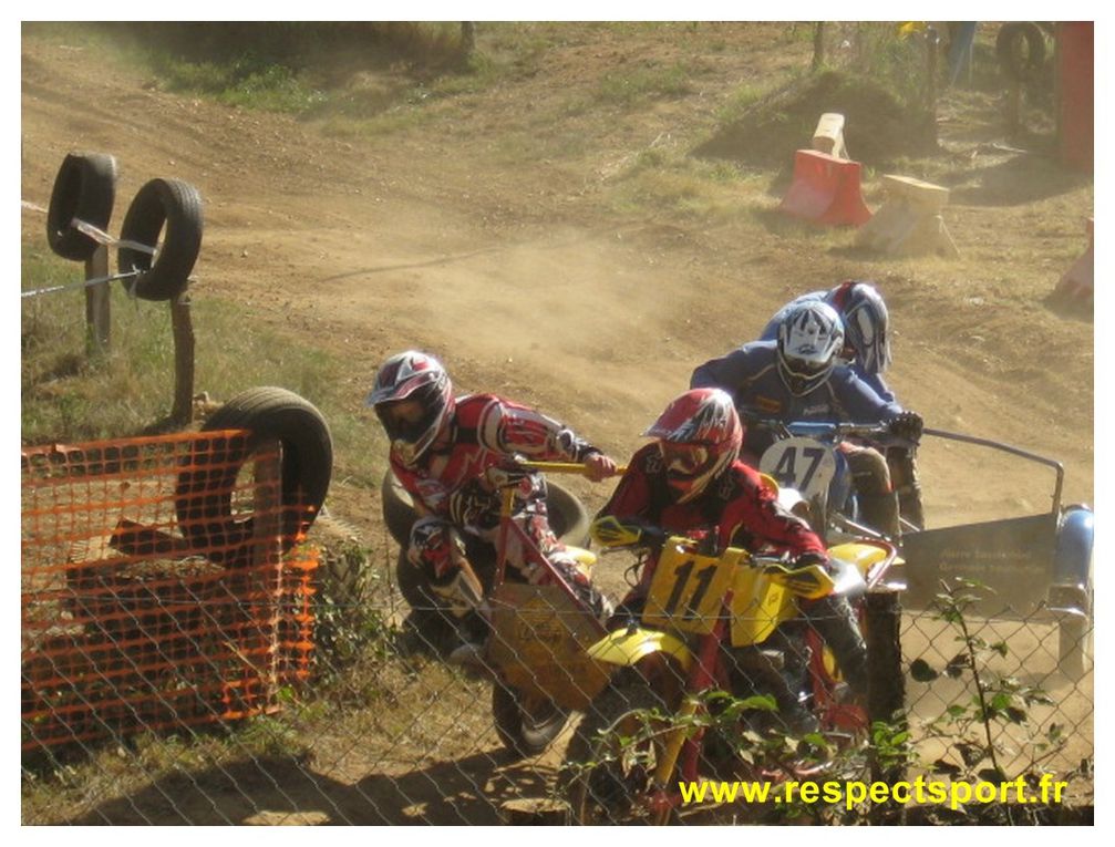 Le Moto Cross de La Suze, 3ème Manche Ligue Quad dimanche 3 juillet 2011, sur le Circuit Jacky Saudubray. Respect Sport.
www.respectsport.fr