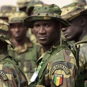 Armement en Afrique : des milliards pour une usine de véhicules militaires