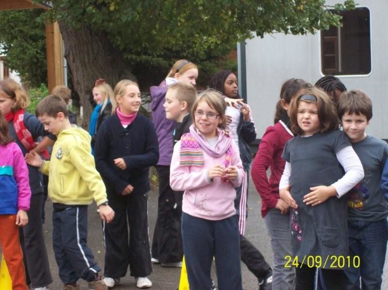 Partagez avec nous les moments forts de cette année scolaire !
(la chasse aux oeufs, la formation contre les incendies, notre rencontre inter-école, le téléthon)