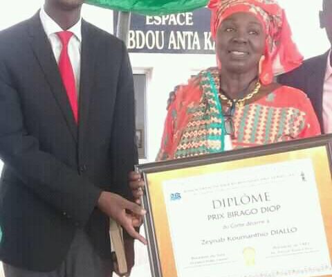 Un nouveau trophée pour Mme Zeynab Koumanthio Diallo "PRIX BIRAGO DIOP"