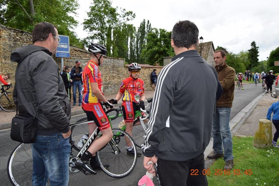 Album photos des courses minimes et cadets de Croisy sur Eure (27)