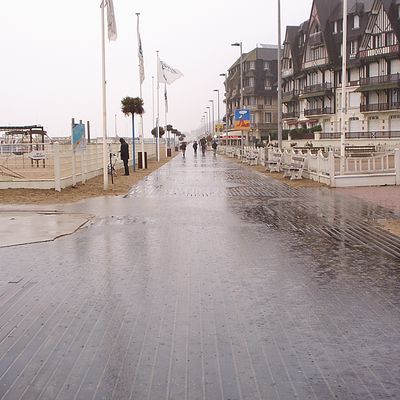 Trouville...trou d'eau...