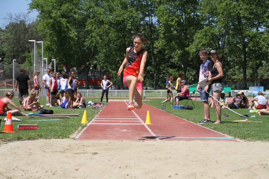 Camille Moulard et Marion Peju médaillées aux championnats du Rhône minimes