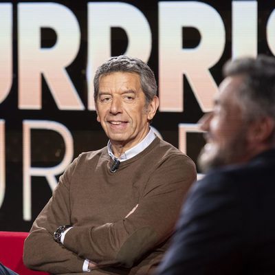  TV Coronavirus : France 2 déprogramme "Surprise sur prise" samedi soir