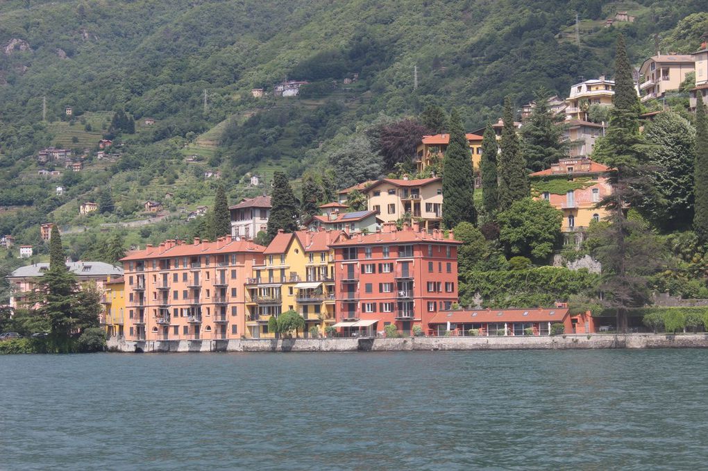 Italie : Dongo, Bellagio, Crema (jumelée avec Melun).