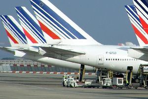 Air France : l’offre peu alléchante de la direction pourrait entretenir les grèves