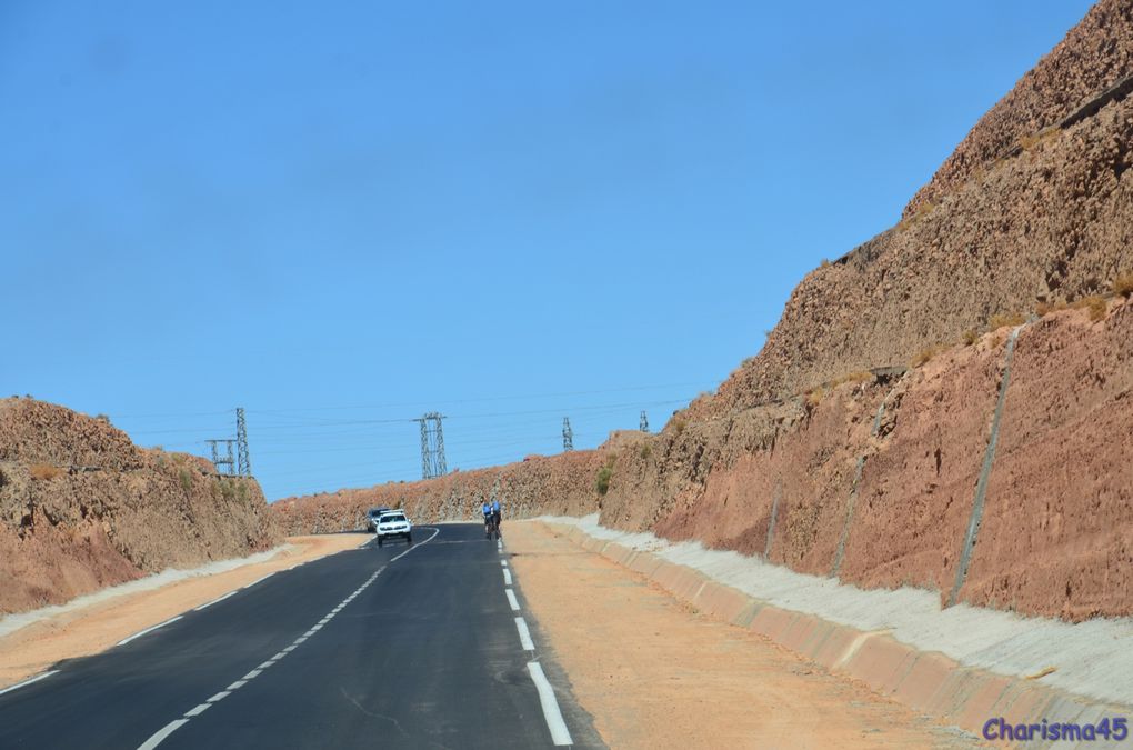 Sur la route de Marrakech (Maroc en camping-car)