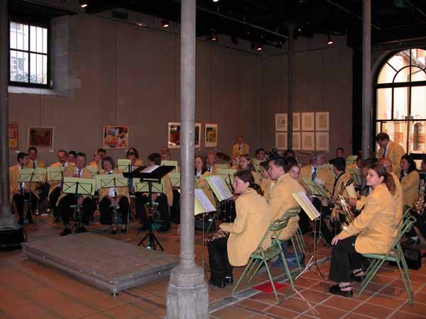 <P><STRONG><FONT color=#0080c0>&nbsp;&nbsp;&nbsp;&nbsp; Concours à Aurillac, 29 mai 2005&nbsp;&nbsp; -&nbsp;&nbsp; </FONT></STRONG><STRONG><FONT color=#0080c0>Photos : Jeanne Belot</FONT></STRONG></P>