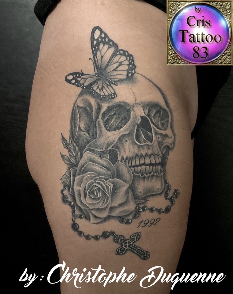 skull tattoo leg