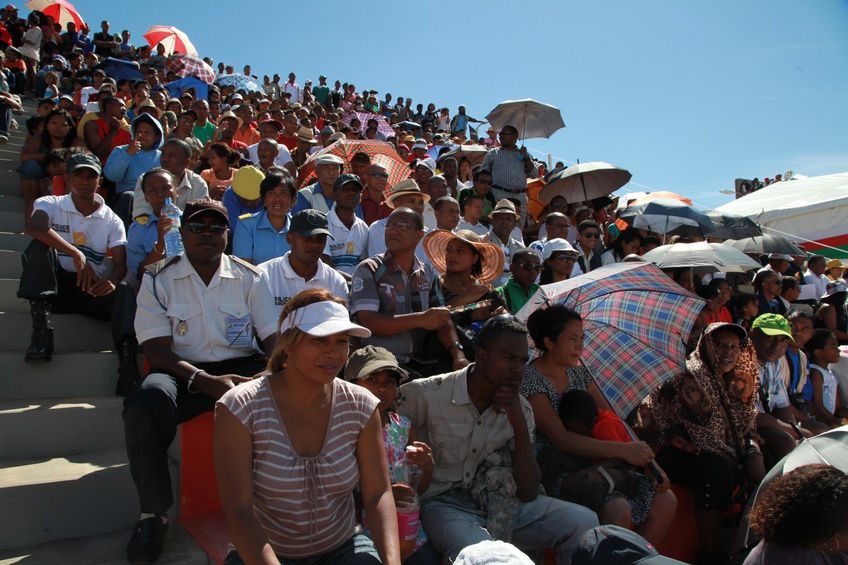 Dans le cadre du IIè anniversaire de la IVèRépublique, le couple présidentiel, Andry et Mialy Rajoelina, a inauguré le «Coliseum de Madagascar» sis à Antsonjombe. 4è partie. Photos: Harilala Randrianarison