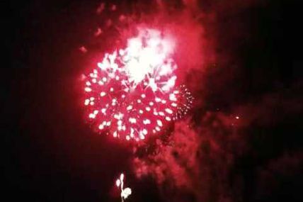 Fireworks Display (iPhone 3GS)