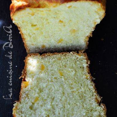 Brioche aux écorces d'orange et eau de fleurs d'oranger