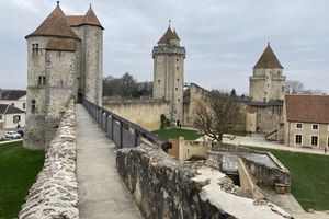 Visite du château de Blandy-Les-Tours en Seine et Marne