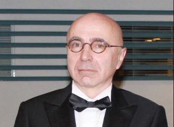 10 domande sulla scienza al Prof. Giuseppe Zanotti, biochimico e autore del libro Sofia e la Mela