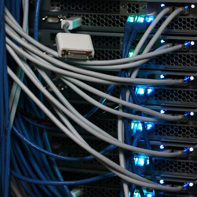 CANAL+ propose de suspendre la diffusion de ses chaînes 4K pour ne pas saturer les réseaux pendant le confinement 