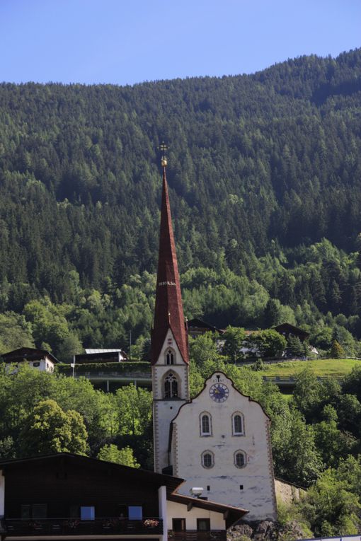 2 moie en Suisse Auttriche et petit passage en Allamenagne et Italie