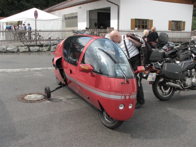 4 membres de l'amicale BMW se sont déplacés aux BMW Motorrad days 2009 à Garmisch Partenkirchen