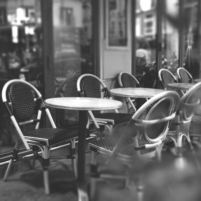 Atelier d'écriture de décembre: des bars et des bistrots