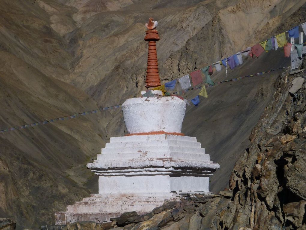 Chorten (stupas)