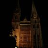Chartres, la nuit.