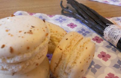 MACARONS A LA VANILLE ET FEVE TONKA