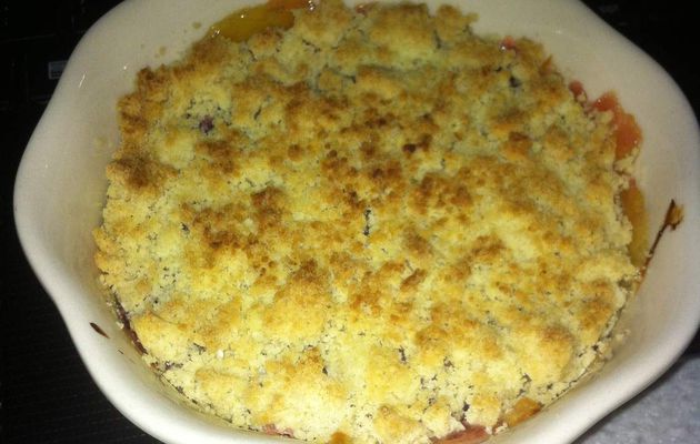 Crumble aux pommes et framboises