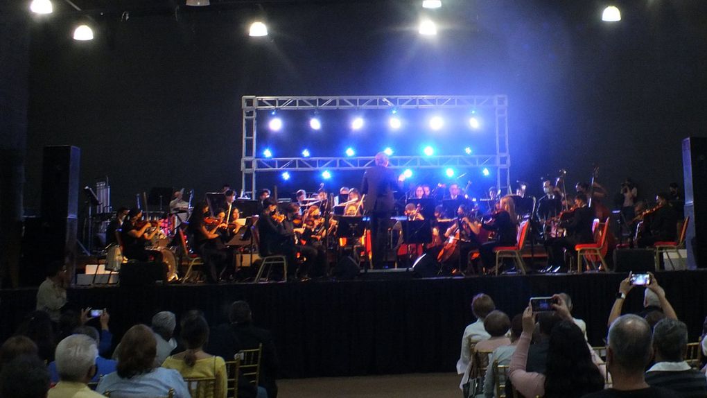 Homenaje de lujo musical rindió la OSC a Valencia en el Hesperia WTC con asistencia amplia de público (+Fotos)